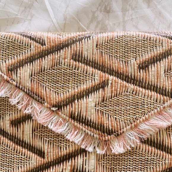 Urban Expressions clutch - Picture 5 of 5